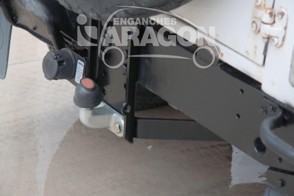 Enganches para LAND ROVER DEFENDER